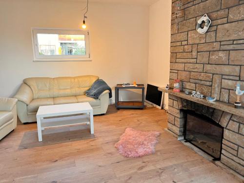 Frickenfelden House | Ferienhaus-EINFACHANDERS