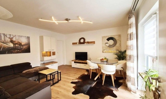 Gmain Apartment | Ferienwohnung 2 - Bergblick