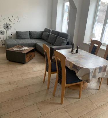 Niddatal Apartment | Ferienwohnung 2 Zimmer 55 qm Betten trennbar 1 Stock