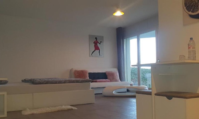 Rorschacherberg Apartment | Ferienwohnung am Bodensee mit Seesicht und Terrasse