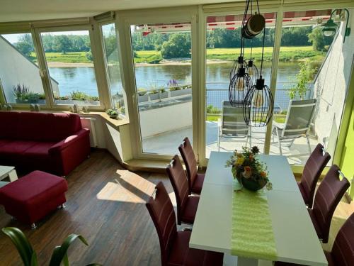 Coswig Apartment | Ferienwohnung direkt an der Elbe