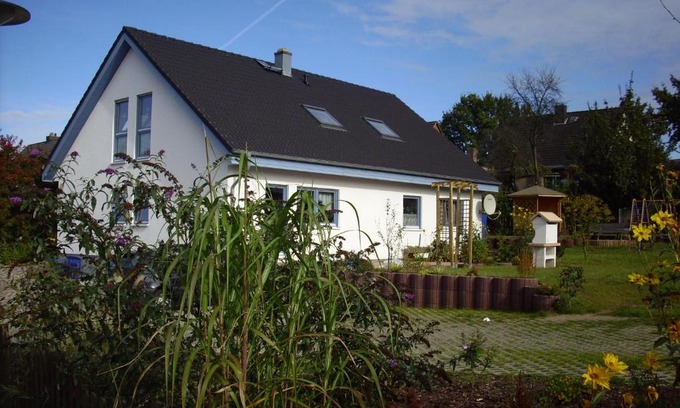 Schlutup Apartment | Ferienwohnung Familie Hübner