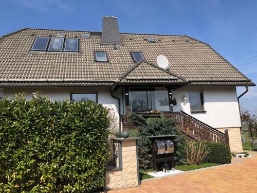 Saalfelder Hoehe Apartment | Ferienwohnung Fischer Reif