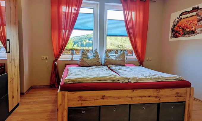 Bad Schlema Apartment | Ferienwohnung Harnisch