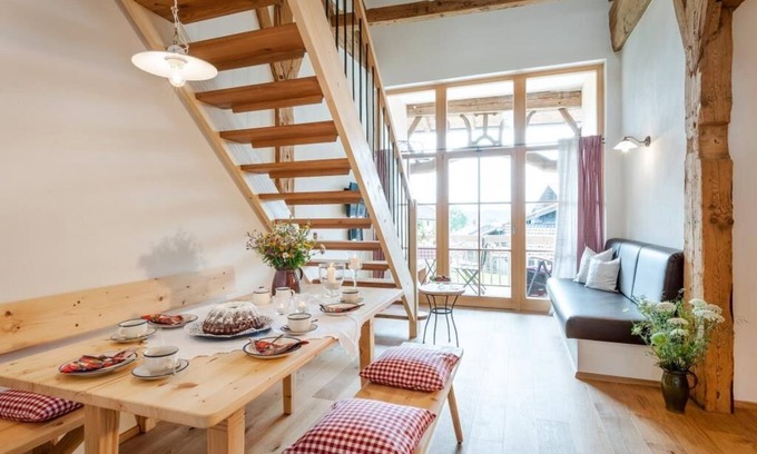 Hoslwang Apartment | Ferienwohnung "Scheunentor", 63 qm Obergeschoss, 2 separate Schlafzimmer