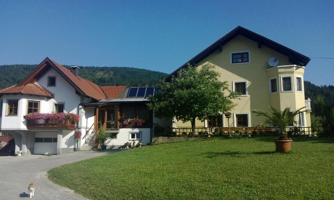 Lunz am See Apartment | Ferienwohnung Schlögelhofer