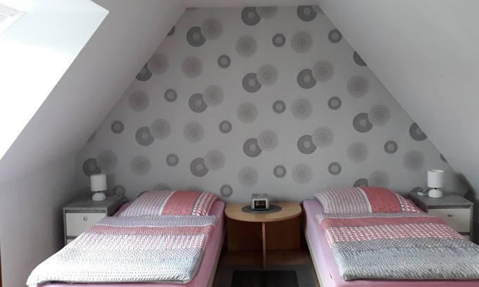 Center/Hamm-Bossendorf Apartment | Ferienwohnung Zum Römer, 1-6 Pers