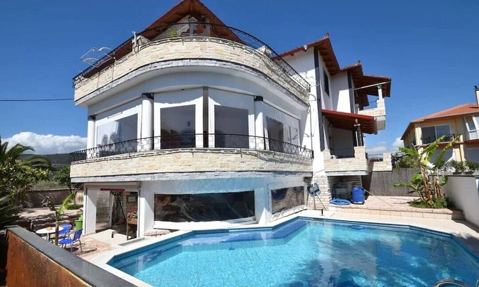 Ammoudia Condo | Ferienwohnungen und Ferienhaus , nur 300 m zum Strand