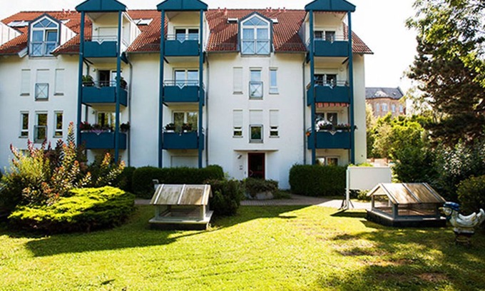 Connewitz Apartment | Fewo Leipzig South with underground parking