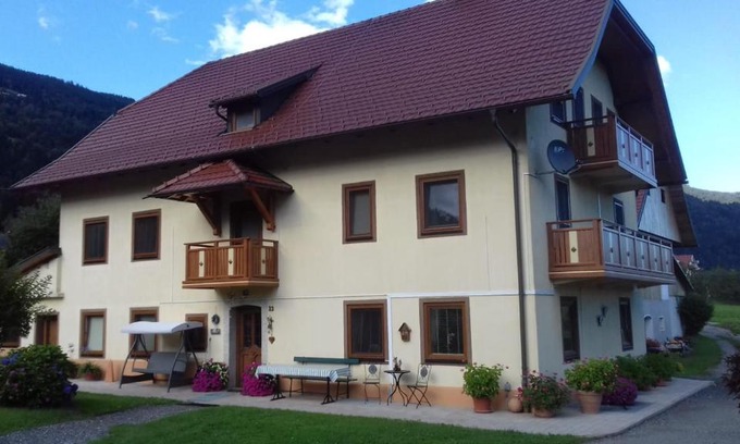 Bodensdorf Apartment | FEWO Schützenhofer