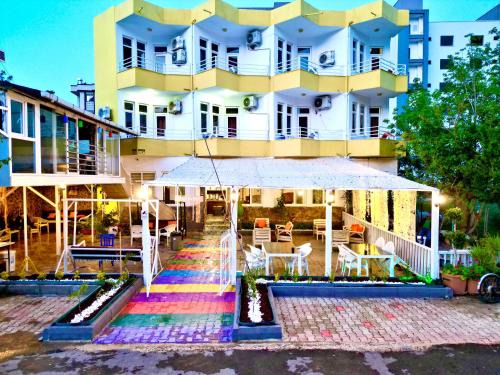 Finike Hotel | FİNİKE SEVER OTEL