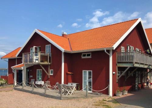 Karingon Apartment | Fin lägenhet med balkong - Centralt o bra läge