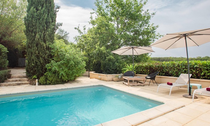 Degagnac House | Fine holiday home with a shared pool