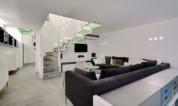 Porta Volta Apartment | Fioravanti Suite