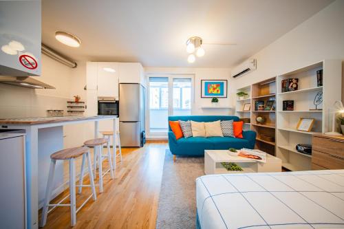 Zagreb Apartment | Fleksibilni SelfCheckIns 168 - Zagreb - Studio - Parking - Lođa