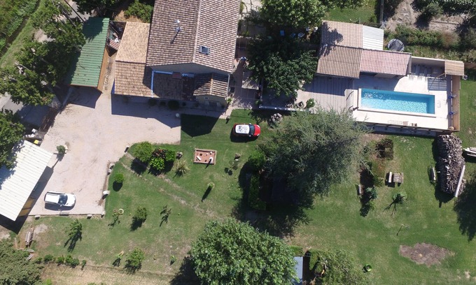 Barbentane Other | For rent Provencal mas adjoining