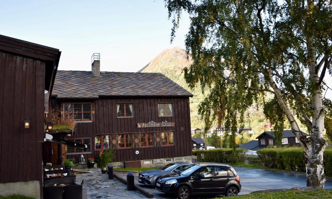 Fossbergom Hotel | Fossheim Hotel Lom