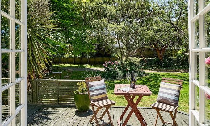 Foxton House | Foxton Rose Haven Retreat nestled amidst nature's embrace whispers of the trees