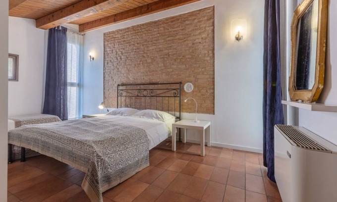 Pontelagoscuro Apartment | Francolino Duplex Charming La Farnia Villa in the green x5