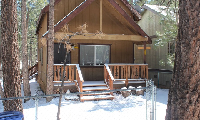 Sugarloaf Cabin | FREE SNACKS/Serene Deck/2bd 2b/Walk to Sports Park