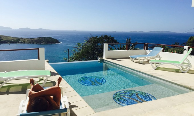 Friendship Villa | Friendship Breezes - The Perfect Island Getaway