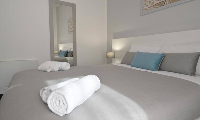 Villa Grazia di Carini House | From 'nfacci double room