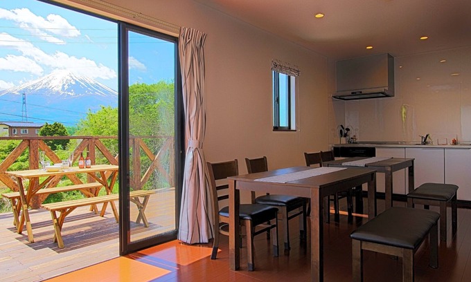 Fujikawaguchiko House | Fujinokura Village Building B/Minamitsuru-gun Yamanashi