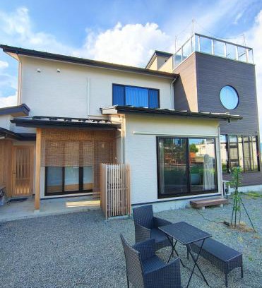 Minamitsuru-gun Villa | Fujiyoshida house, 2 toilet 2 bathroom, Mt Fuji view, 4 living room, free parking 5 cars, projector, washmachine, pet ok