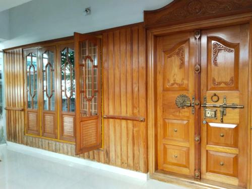 Alwaye Villa | Full AC 4bhk townhouse, 10 mins from Kochi airport