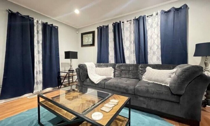 Richton Park House | Full Luxurious Modern House Near Chicagon