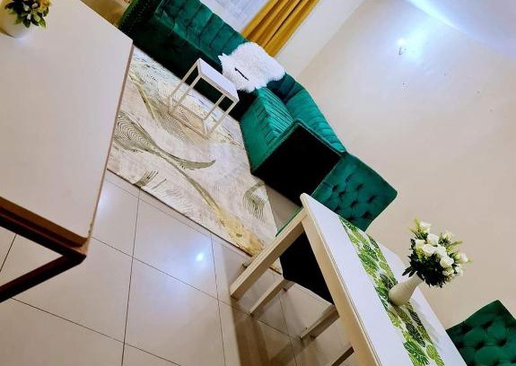 Hospital Apartment | Fully Funrished 3 Bedroom Apartment with a Pool in Milimani Nakuru
