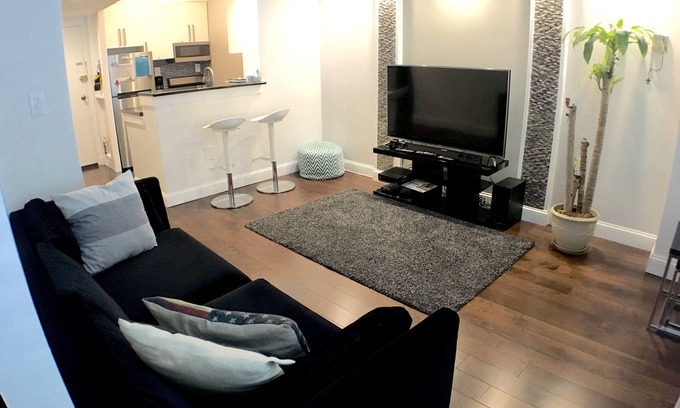 George Washington University Condo | Fully Furnished, Safe, Modern APT, GW, White House