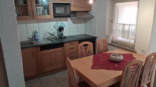 Deisenhausen Apartment | Gäste suite in der Nähe von Krumbach