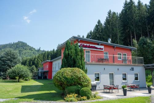 Pols Bed & Breakfast | Gästehaus Ehweiner