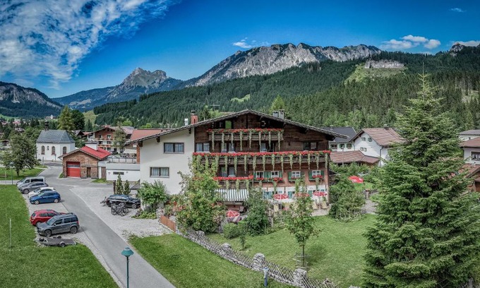 Haldensee House | Gästehaus Elfriede inklusive Sommerbergbahnticket