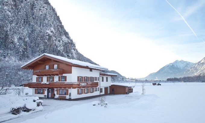Strass im Zillertal House | Gästehaus Luxner