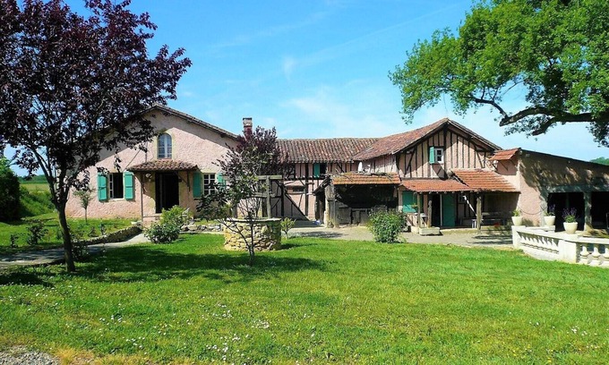 Sarragachies House | Gîte à la Ferme vu sur le lac et les Chevaux