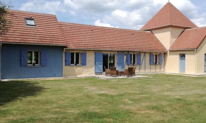 Artheze House | Gîte 16 personnes(Zoo La Flèche, 24h du Mans)