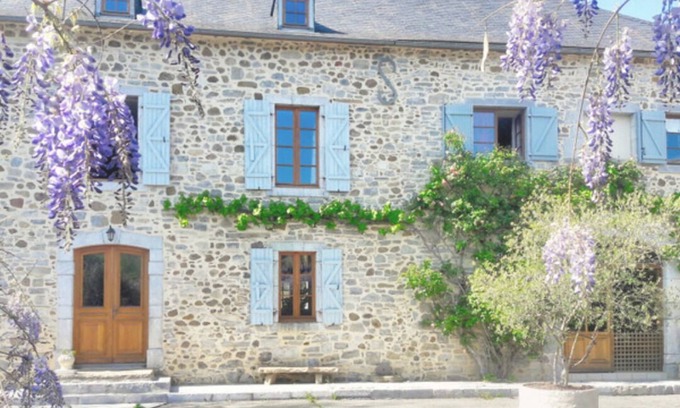 Sevignacq-Meyracq House | Gîte 4 en Vallée D'ossau, Avec Piscine et Parc Arboré. Idéal Pour les Familles