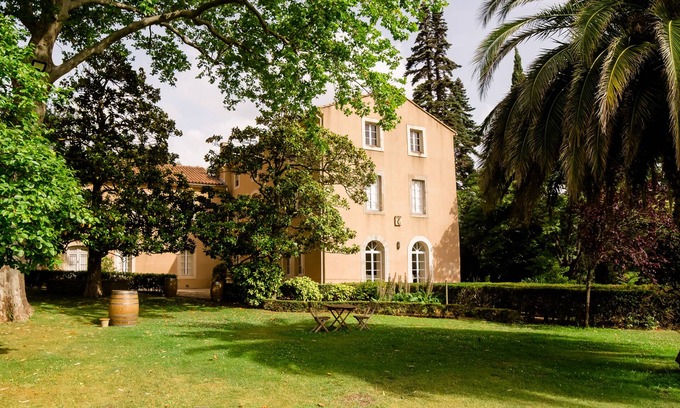 Villeseque-des-Corbieres House | Gîte Château Haut Gléon