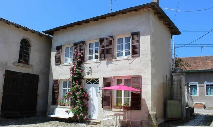 Choloy-Menillot House | Gîte Choloy-Ménillot, 2 pièces, 2 personnes - FR-1-584-12