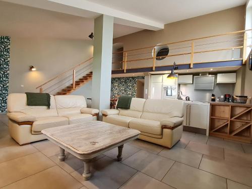 Athienville House | Gîte confortable à Athienville - FR-1-584-359