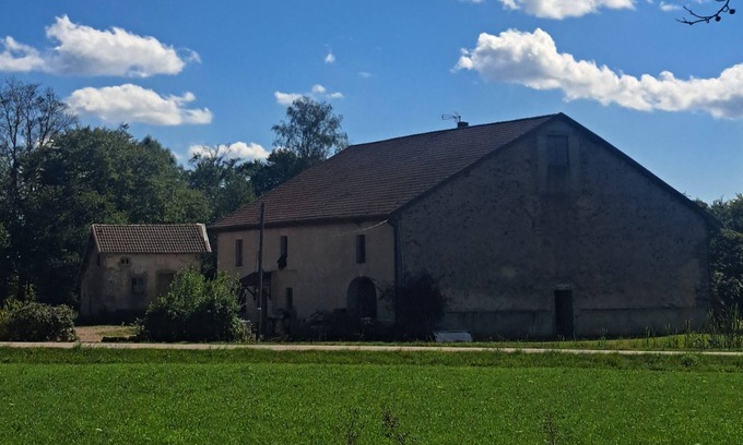 Bellefontaine Apartment | 🌲 Gîte du Lutin Boname : Calme, Jardin & Randonnées aux Portes des Vosges