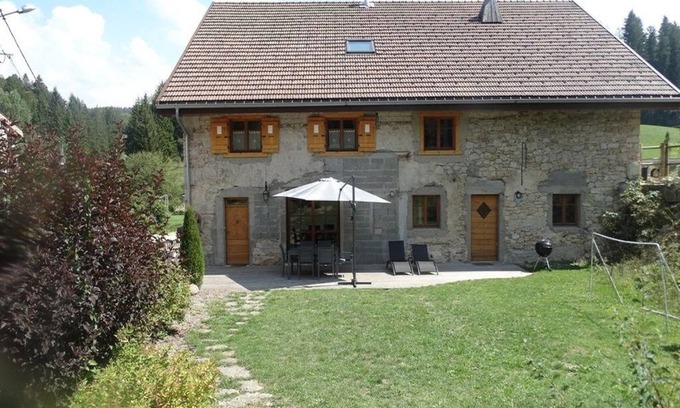 Saint-Laurent-en-Grandvaux House | Gîtes Les Farfouilles