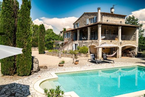 Saint-Andre-de-Cruzieres House | Gîte Le Bel Endroit