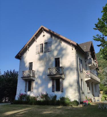 Cadeac Apartment | Gîte Le Lustou