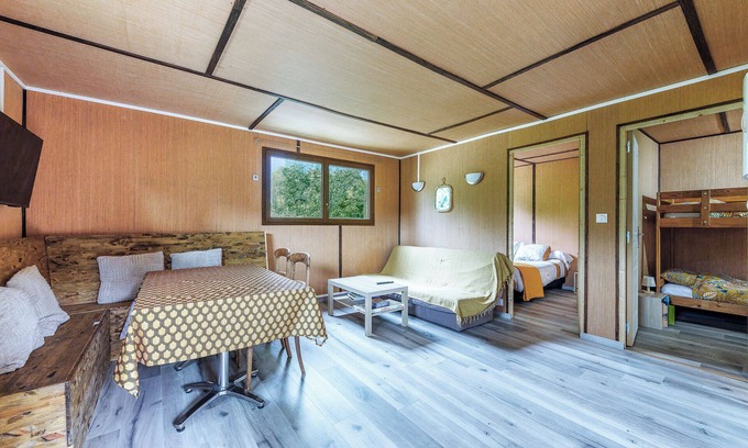 Blesignac House | Gîte le Noisetier 3 à 6 Personnes