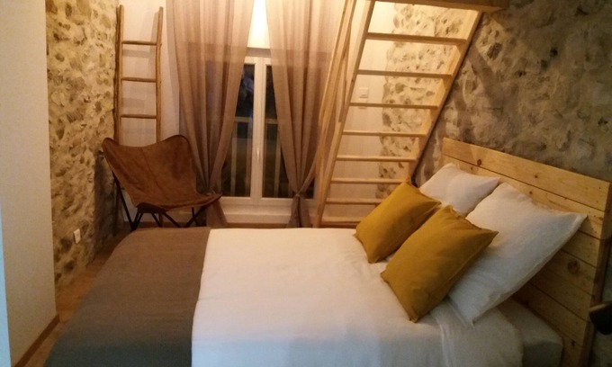 Auzat House | Gîte Pyrénées Ariégeoises sport and nature