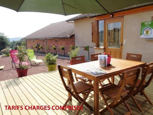 Saint-Marcel-dʼUrfe House | Gîte rural confortable avec terrasse, animaux admis - FR-1-496-235
