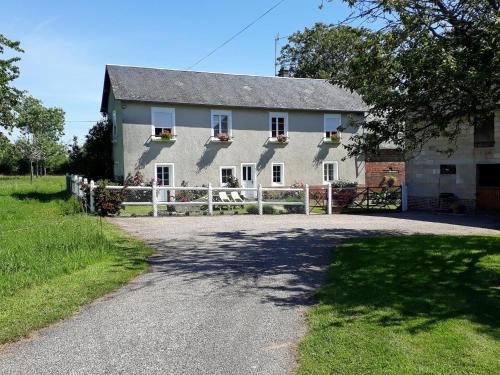 Champosoult House | Gîte spacieux à la ferme avec jardin, WIFI et animaux acceptés - FR-1-497-27